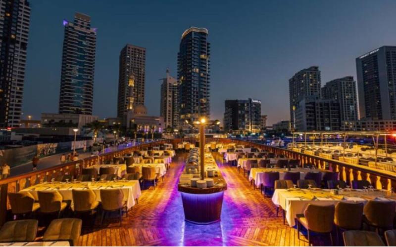 First Timers Guide Experiencing a Dhow Cruise in Dubai Marina