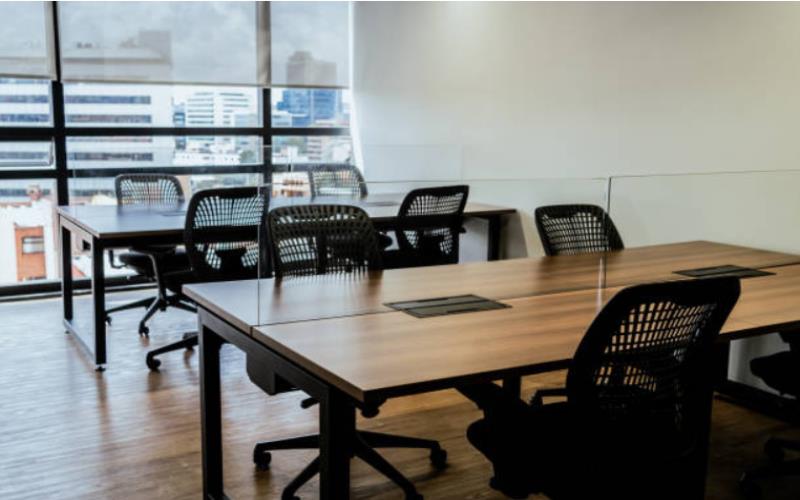 Benefits of Hot Desk Rental for Remote and Freelance Professionals