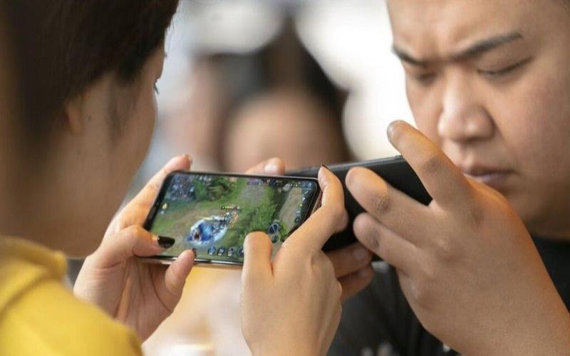 How Mobile Apps Affect Online Gaming