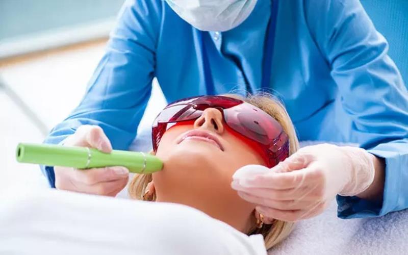 Natural Overnight Remedies to Remove Acne Scars Fast