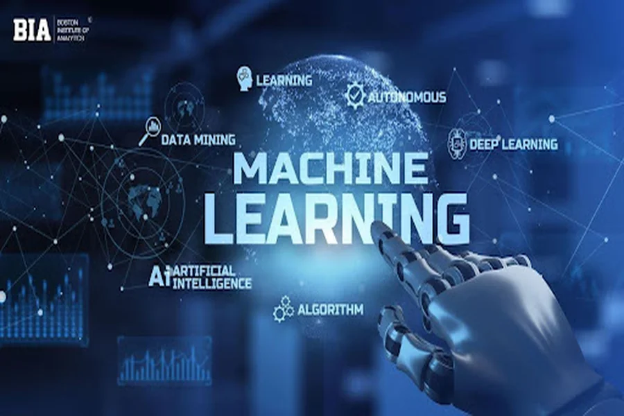 The Intelligent Core: Data Science, AI & ML Transforming Analytics