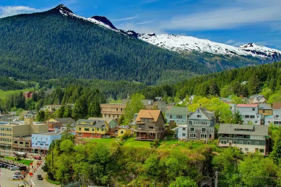 Seasonal Trends in the Willow, Alaska Real Estate Market: What Buyers and Sellers Need to Know